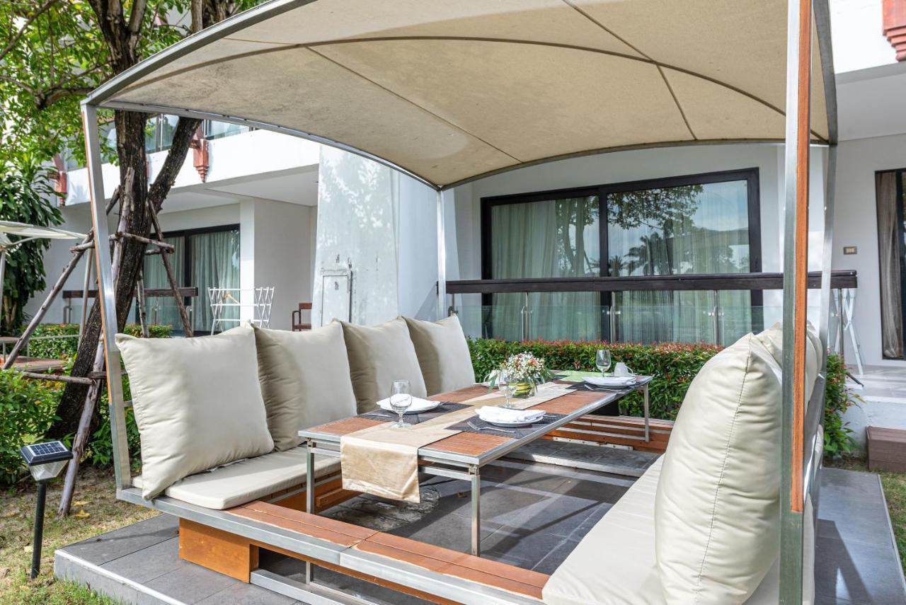 Summit Windmill Golf Suite Hotel At Suvarnabhumi Μπανγκόκ Εξωτερικό φωτογραφία A patio set